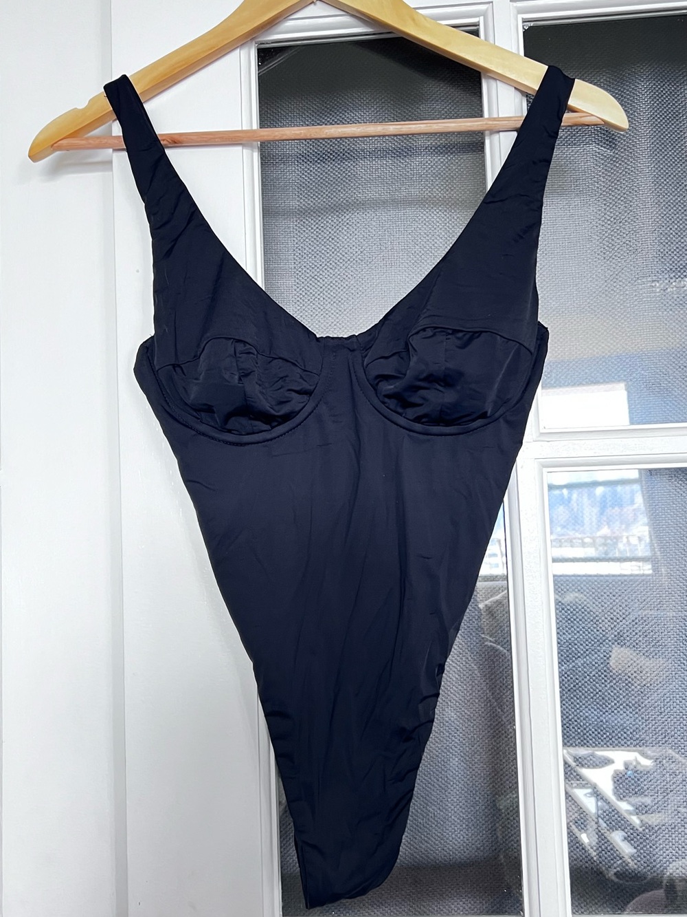 MYRA Swim Mila Black Underwire One Piece Swimsuit XS